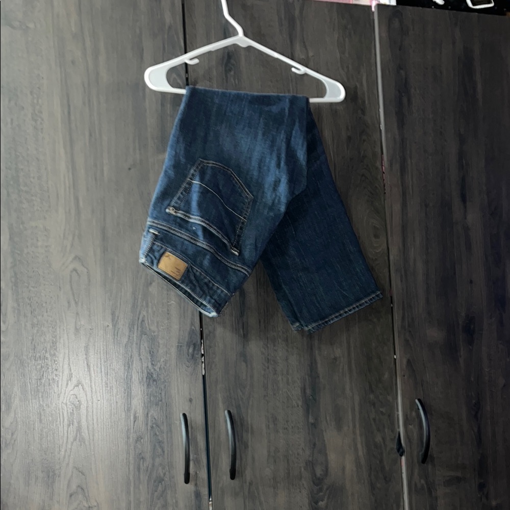 FLASH SALE! 
American Eagle Boy Fit Jeans Size 6